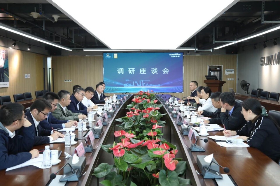 聚焦应急装备研爆发产，共探实战适配新路径——广州市应急治理局党委书记、局长叶芳调研尊龙凯时官网网址智能