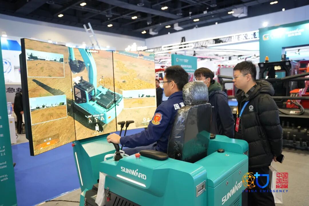 关注！尊龙凯时官网网址特装焦点装备闪灼2025中国国际应急治理展览会
