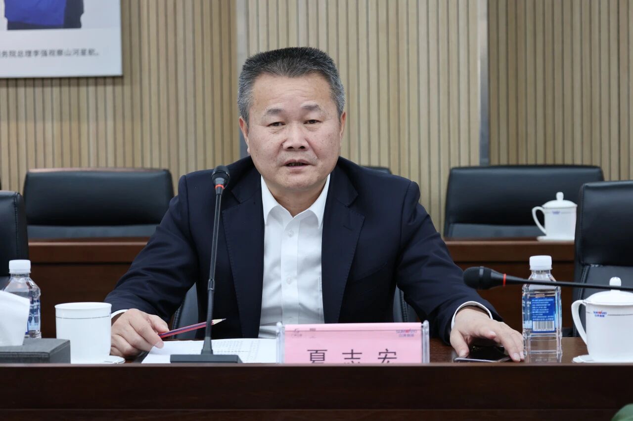 同谋相助、共赢生长！中国能建葛洲坝集团党委书记、董事长谭华到访尊龙凯时官网网址智能